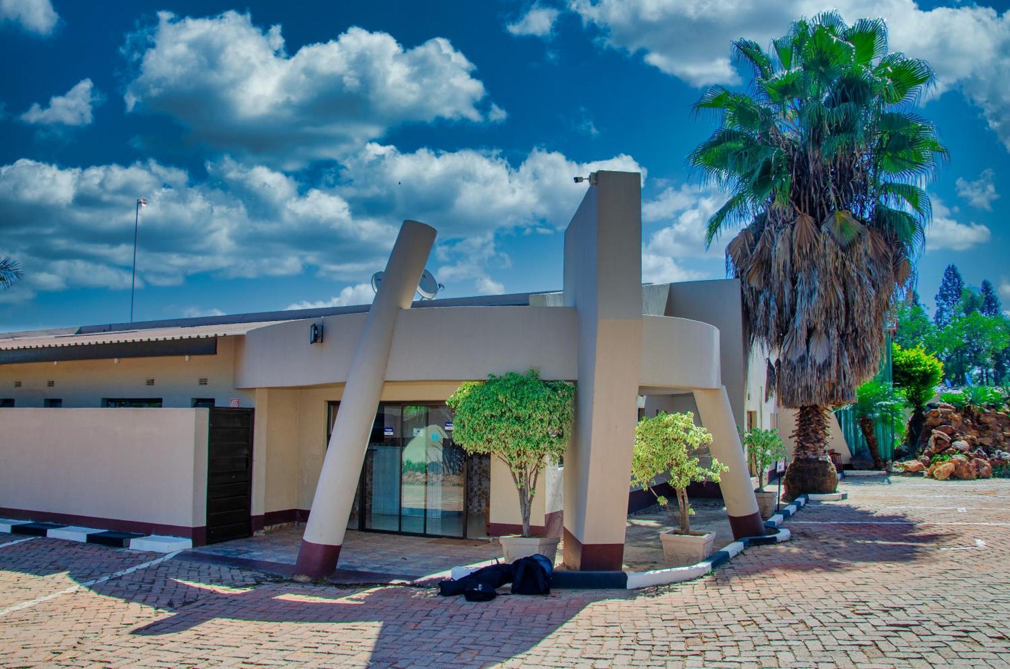 Riverstone Guest Lodge Harare Exterior foto